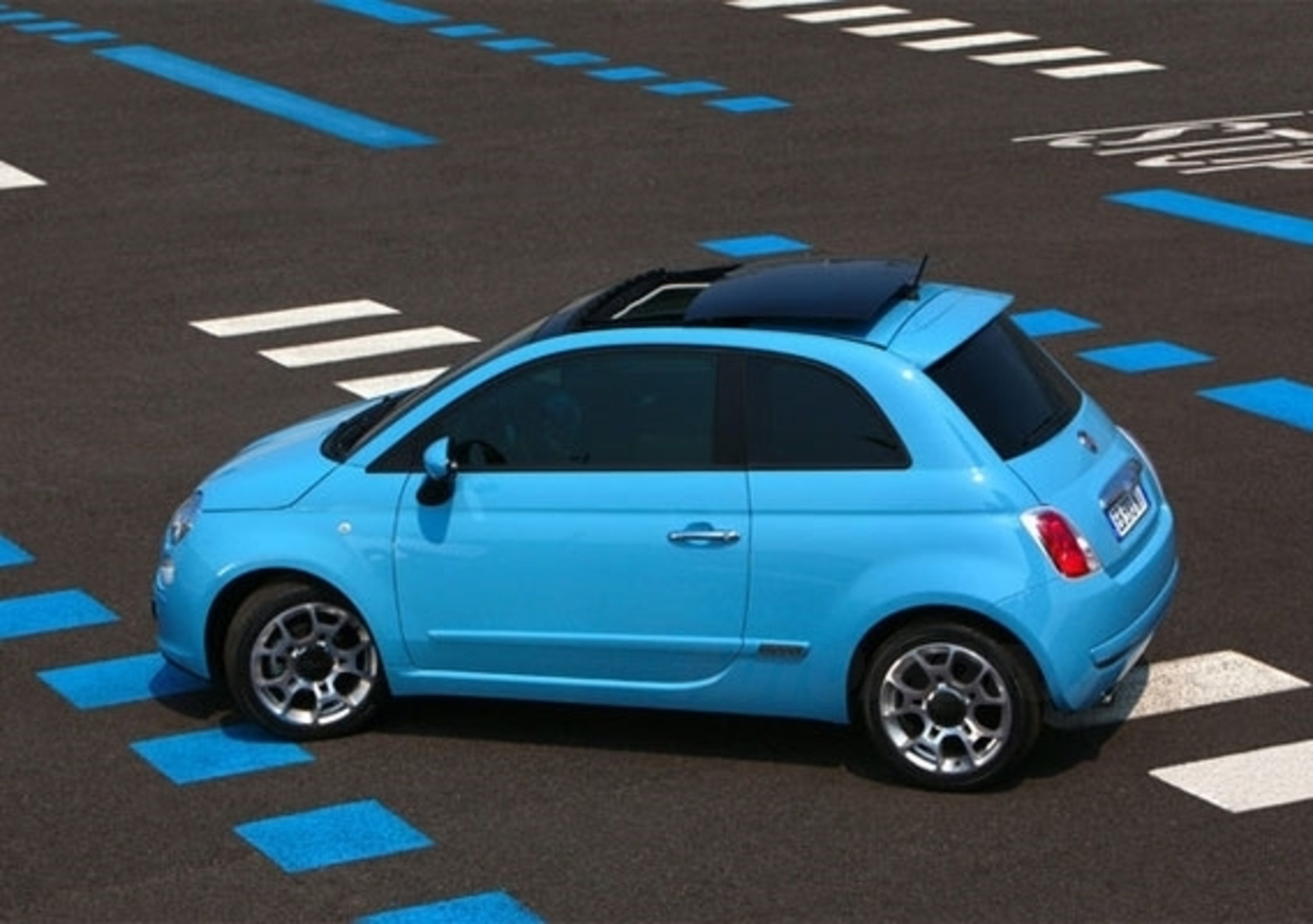 Fiat: arrivano le 500 bicolore al Motor Show 2010