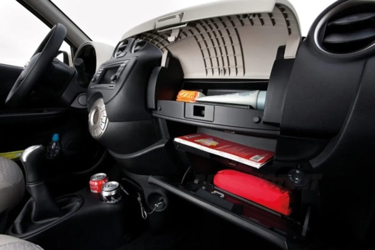 Nissan Micra 1.2 CVT (33)