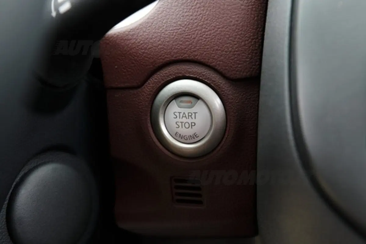 Nissan Micra 1.2 CVT (35)