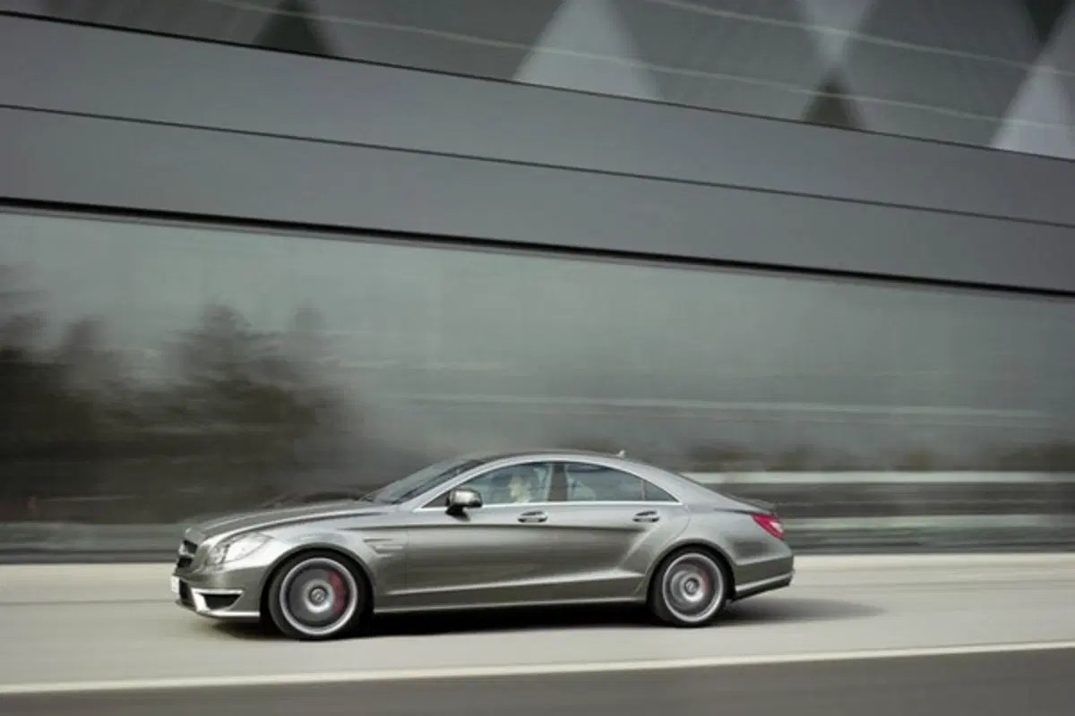 Mercedes CLS 63 AMG (2)