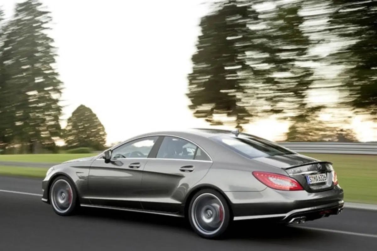 Mercedes CLS 63 AMG (8)