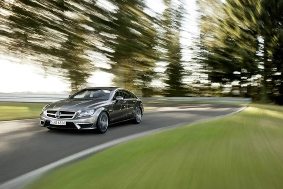 Mercedes CLS 63 AMG (10)