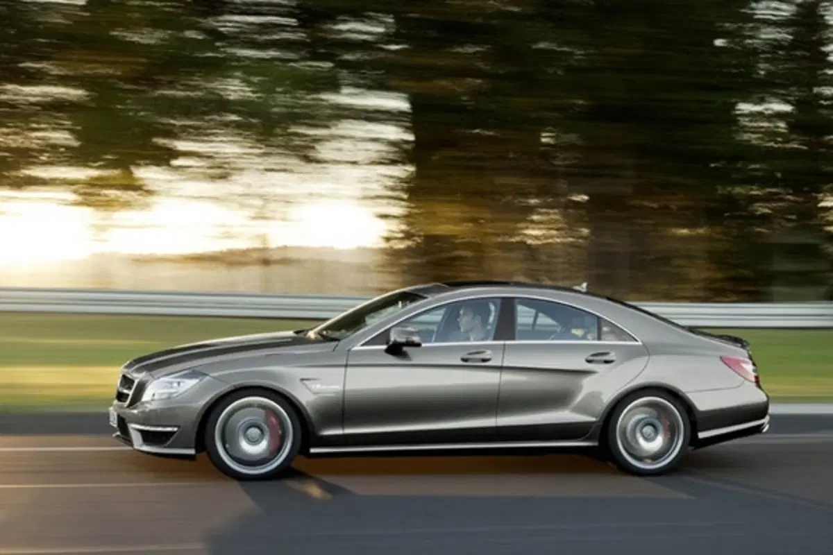 Mercedes CLS 63 AMG (11)