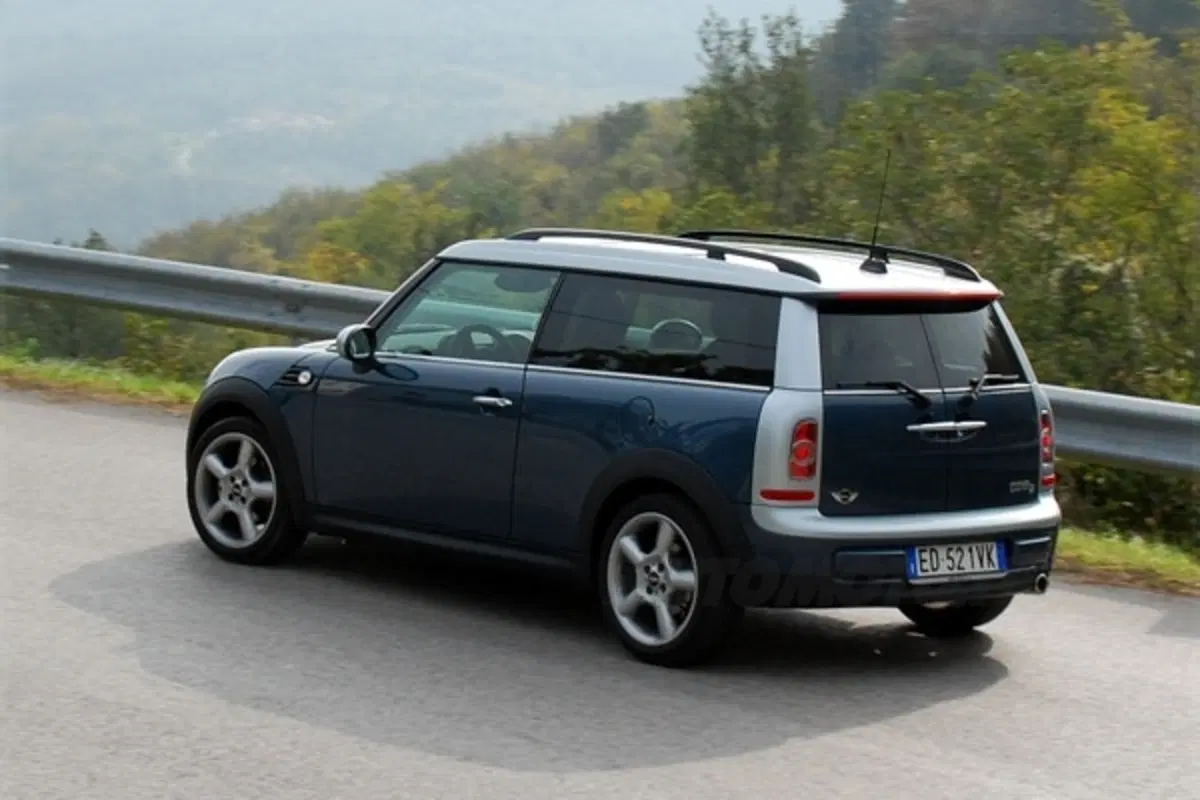 Mini Cooper D Clubman (5)
