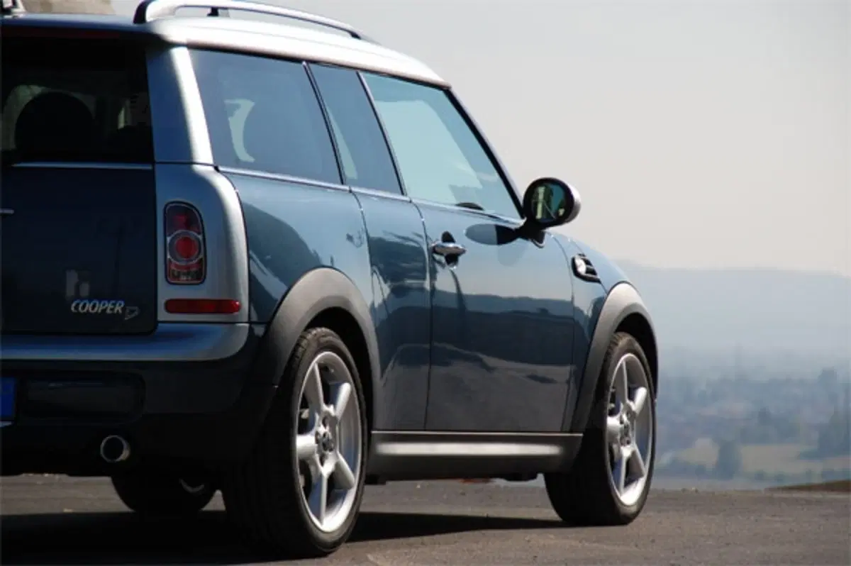 Mini Cooper D Clubman (12)