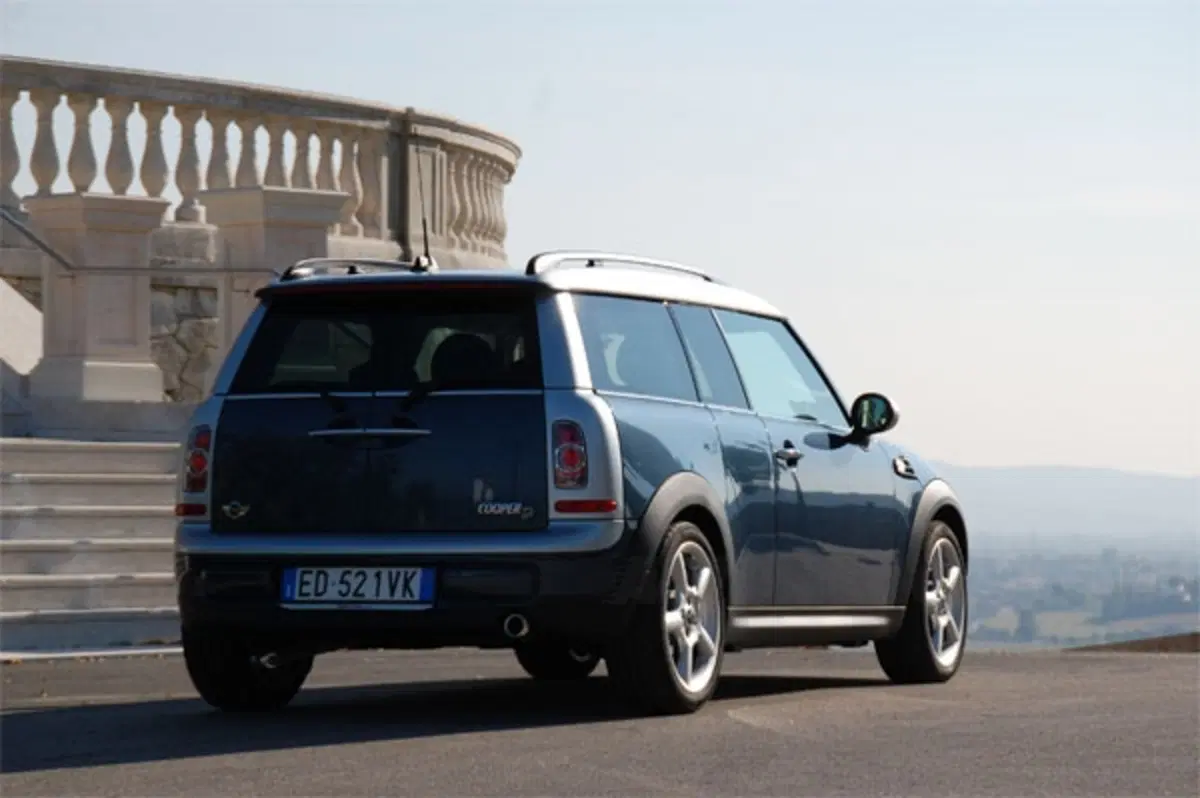 Mini Cooper D Clubman (16)
