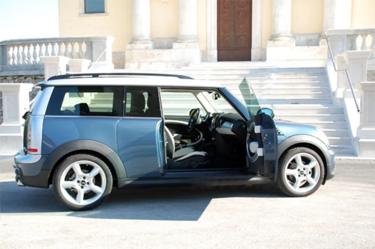 Mini Cooper D Clubman (19)