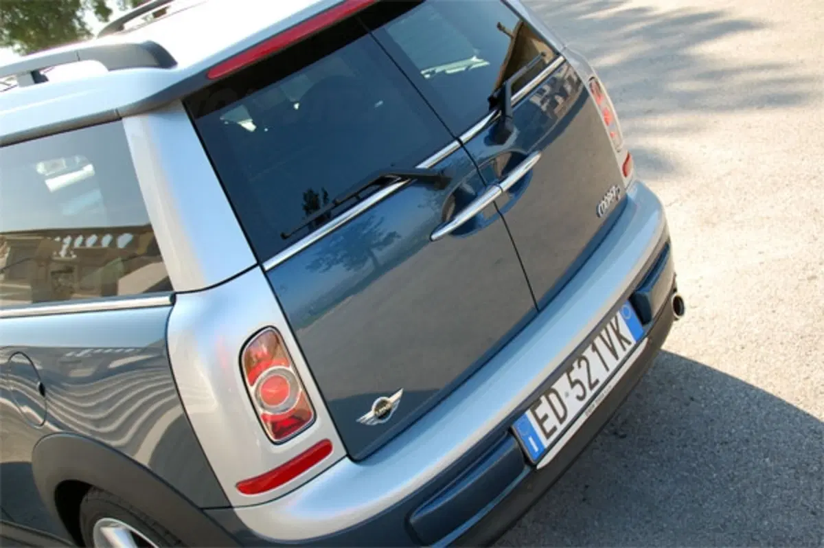 Mini Cooper D Clubman (24)