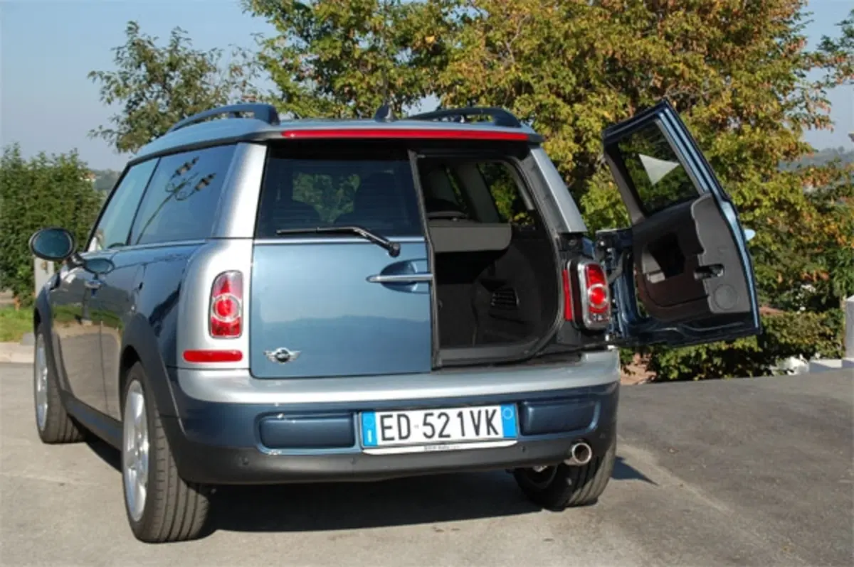 Mini Cooper D Clubman (28)