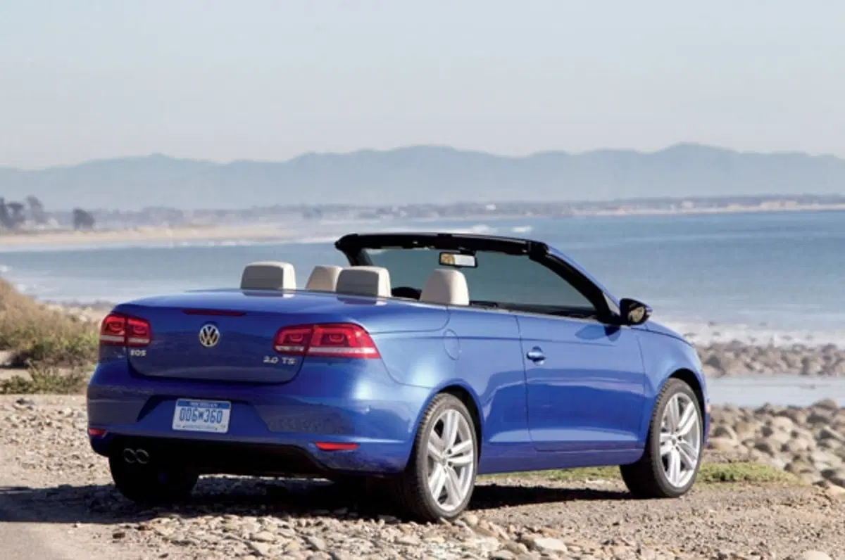 Volkswagen Eos 2011: il video della versione restyling (4)