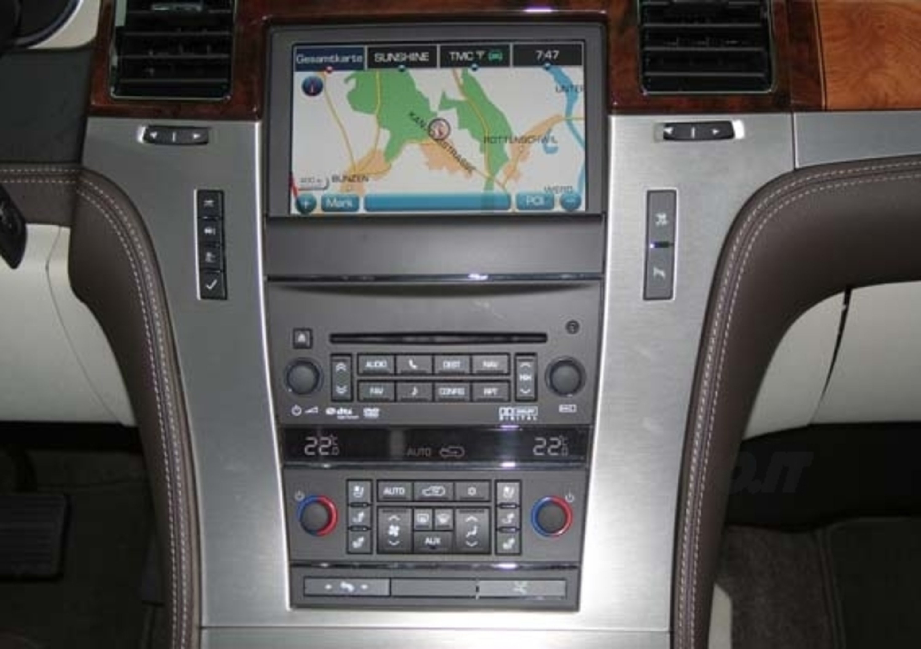 Cadillac Escalade Platinum Edition 2011