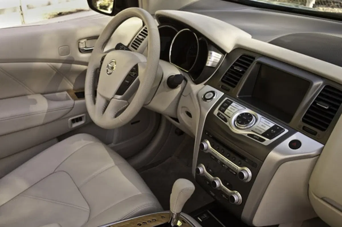 Nissan Murano CrossCabriolet (30)