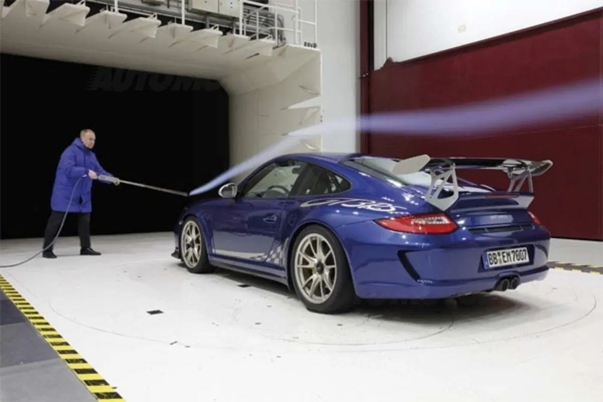 Porsche: nuova galleria del vento a Weissach (3)