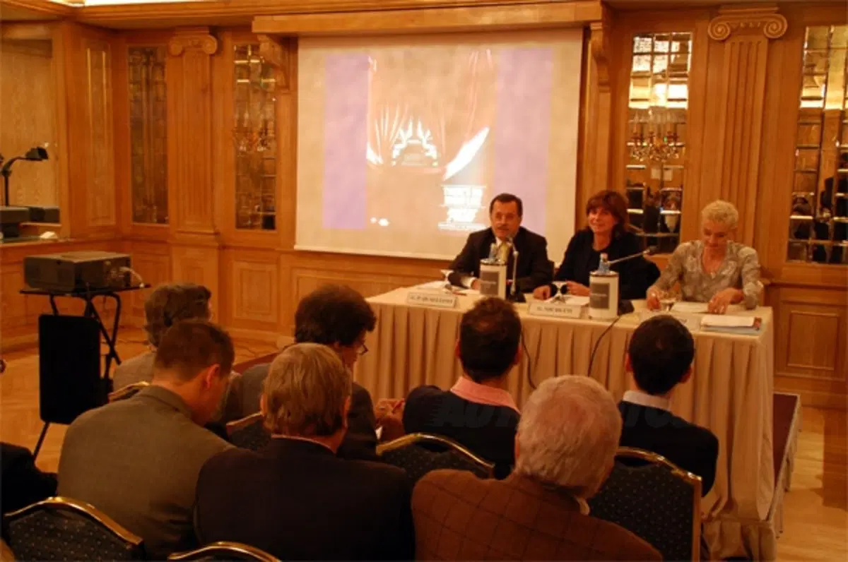 Motor Show 2010: la conferenza stampa (2)