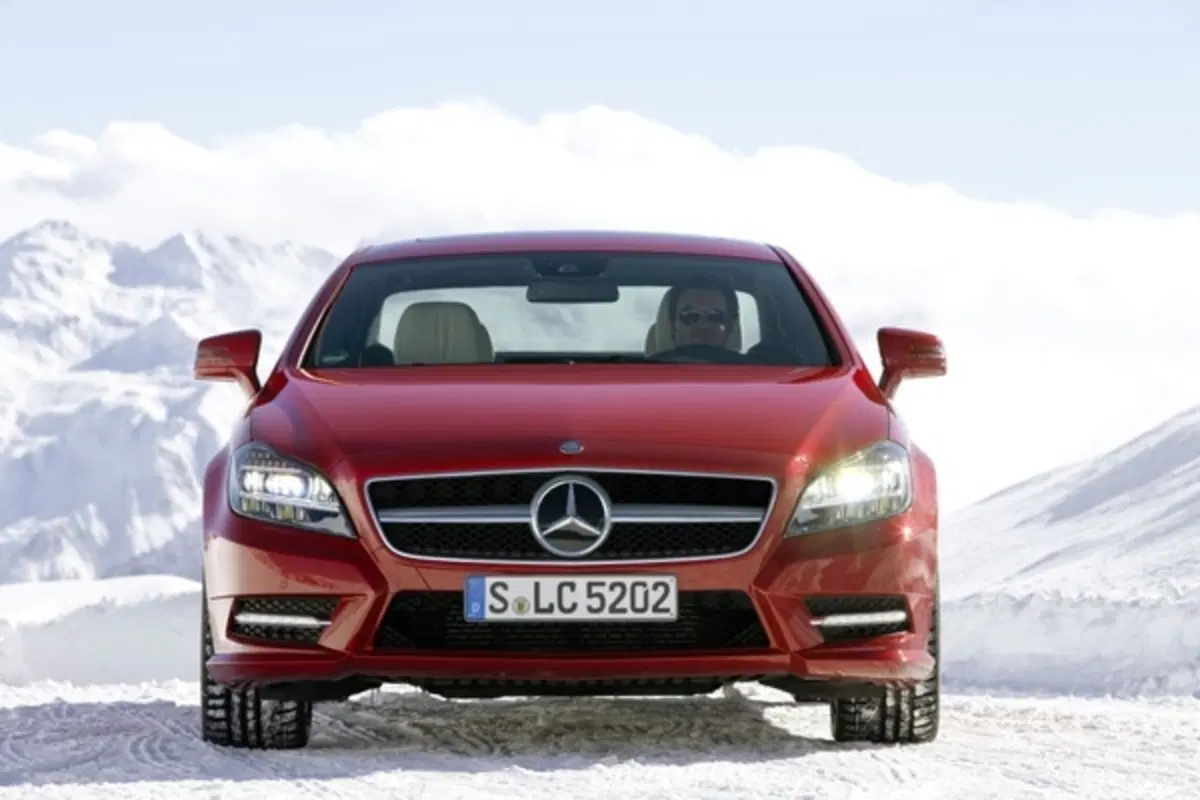 BlueEFFICIENCY: arrivano CLS 350 CDI 4MATIC e CLS 500 4MATIC (2)