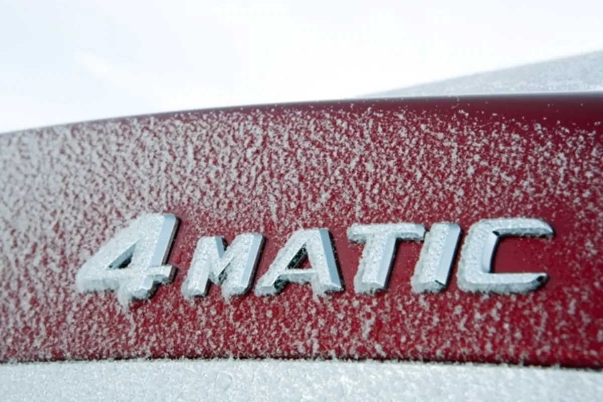 BlueEFFICIENCY: arrivano CLS 350 CDI 4MATIC e CLS 500 4MATIC (4)
