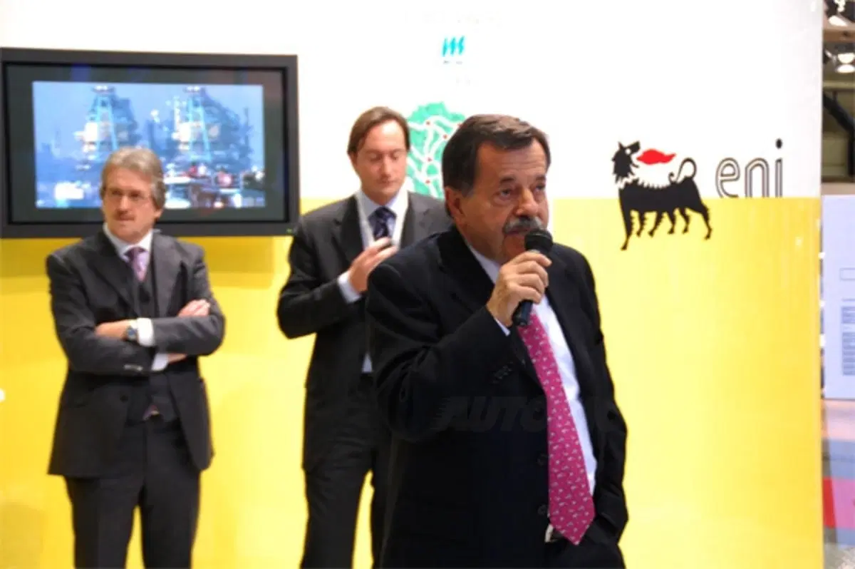 Mercedes Classe E NGT al Motor Show di Bologna 2010 (4)
