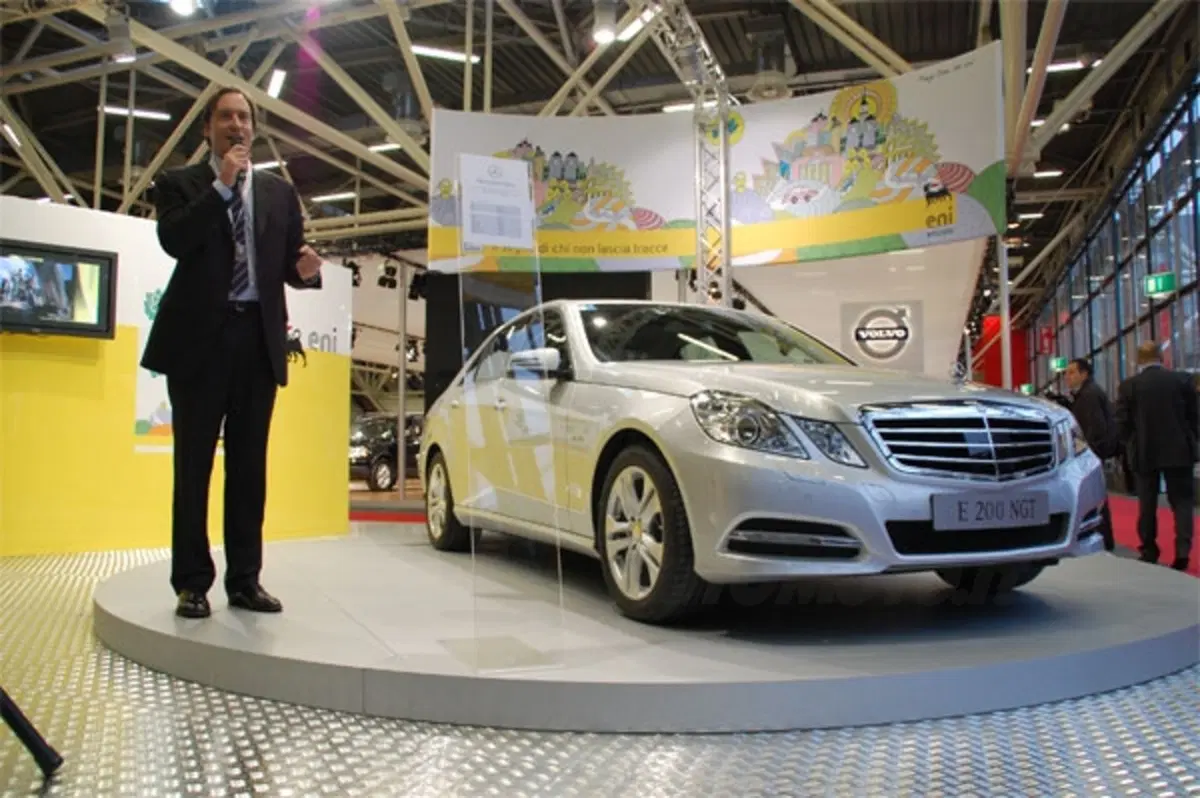 Mercedes Classe E NGT al Motor Show di Bologna 2010 (5)