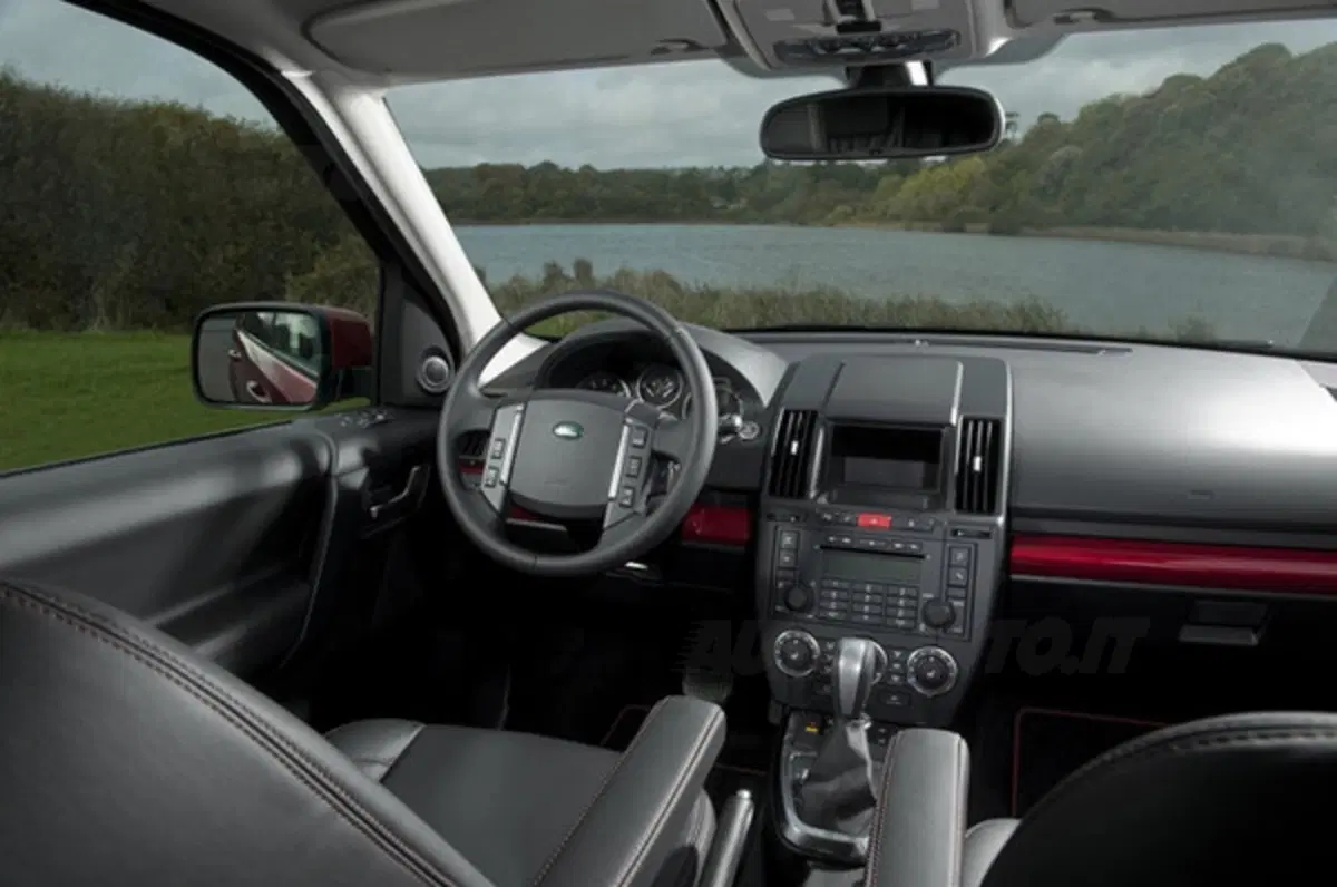 Land Rover Freelander 2 SD4 Sport Limited Edition (22)