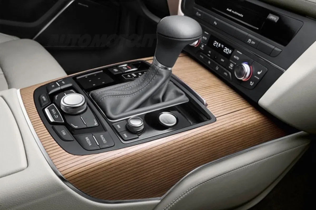 nuova Audi A6: in listino da 45.250 euro (31)