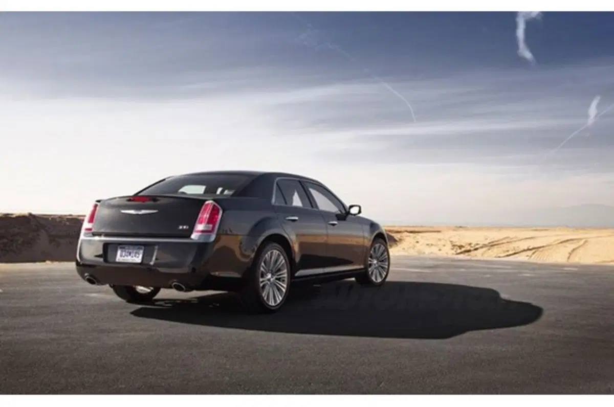 nuova Chrysler 300 - prime immagini (11)