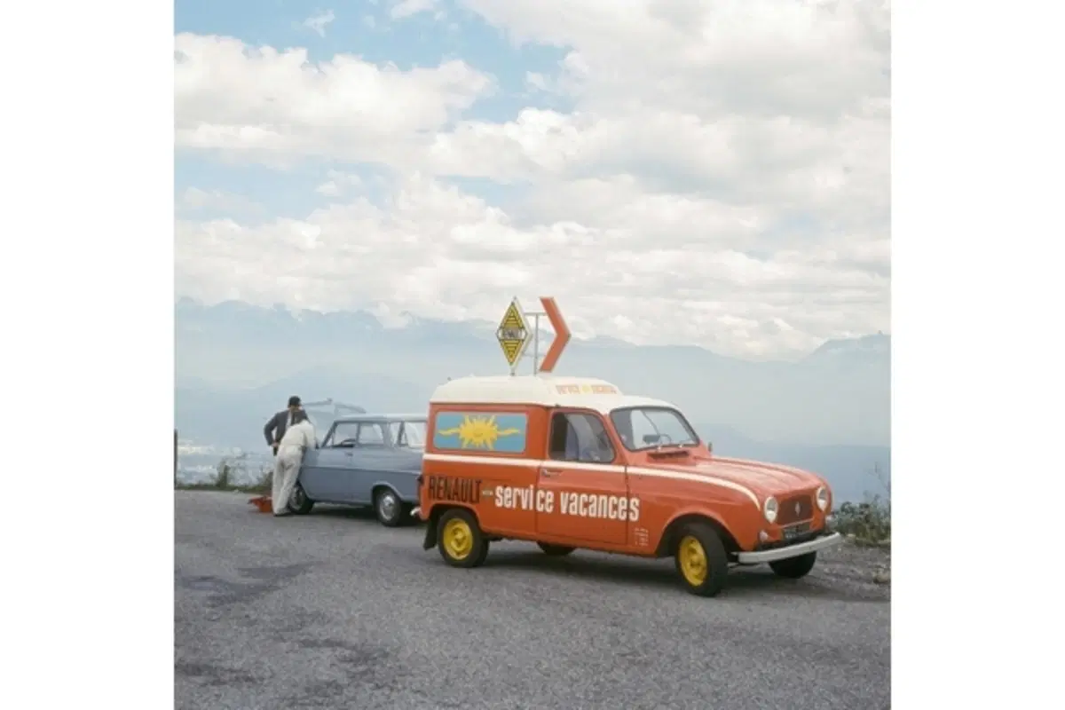 Renault 4: nel 2011 compirà 50 anni (15)