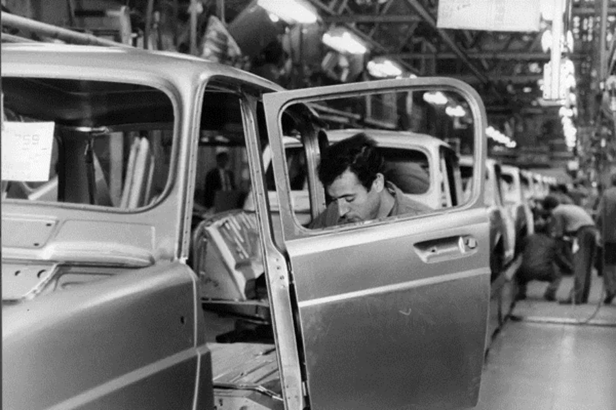 Renault 4: nel 2011 compirà 50 anni (22)