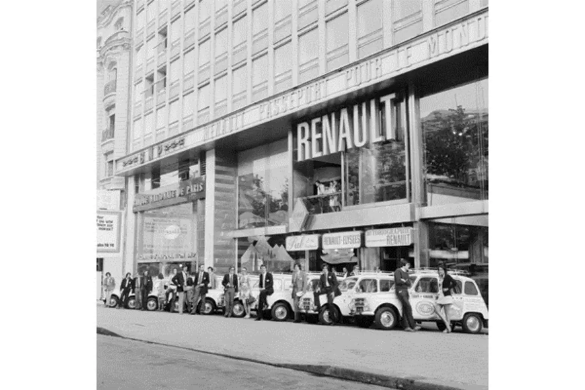 Renault 4: nel 2011 compirà 50 anni (24)