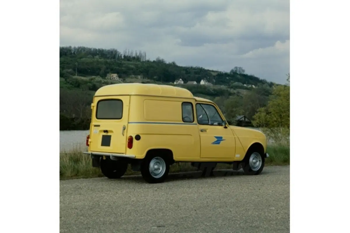 Renault 4: nel 2011 compirà 50 anni (31)