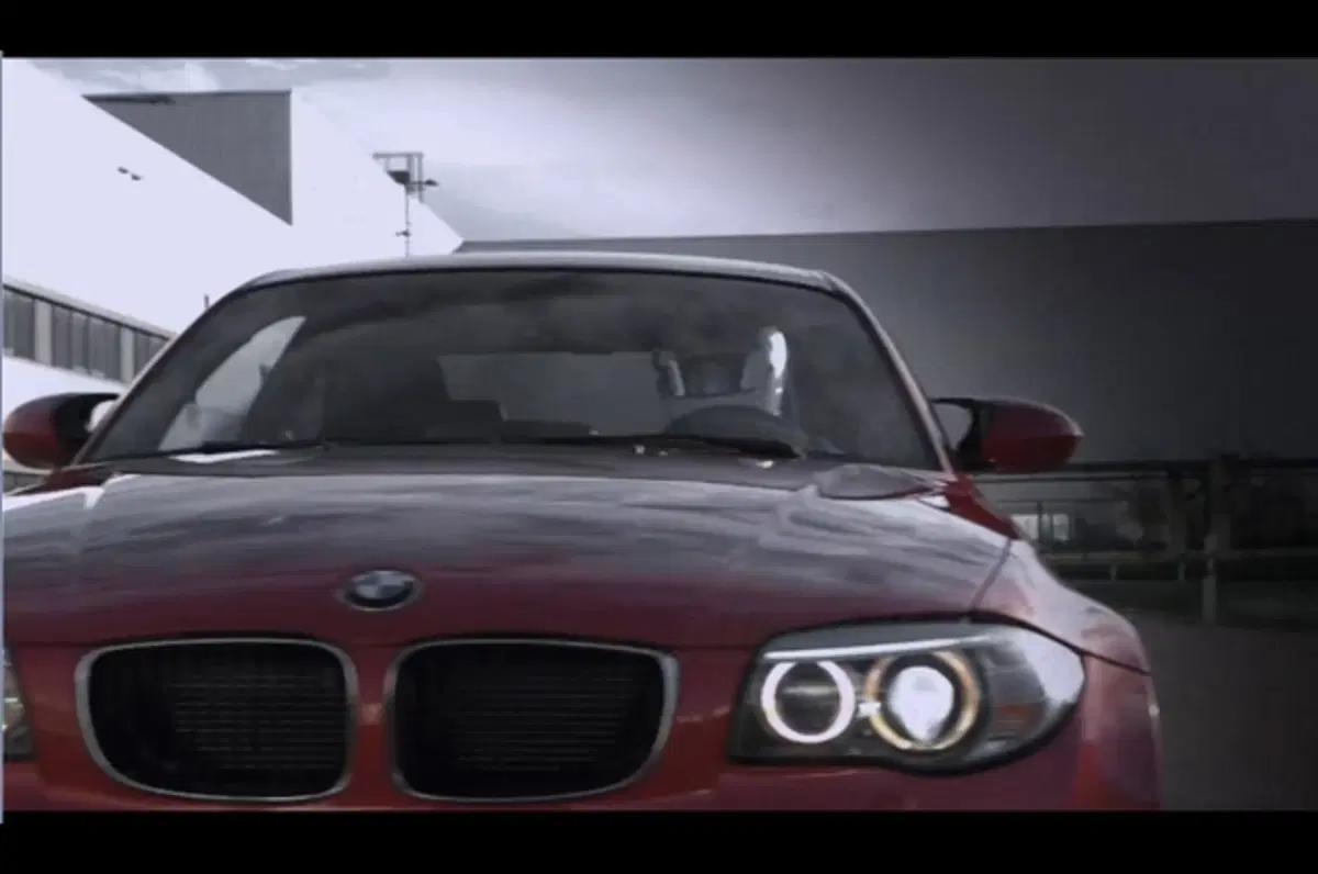 BMW Serie 1 M Coupè: eccola (4)