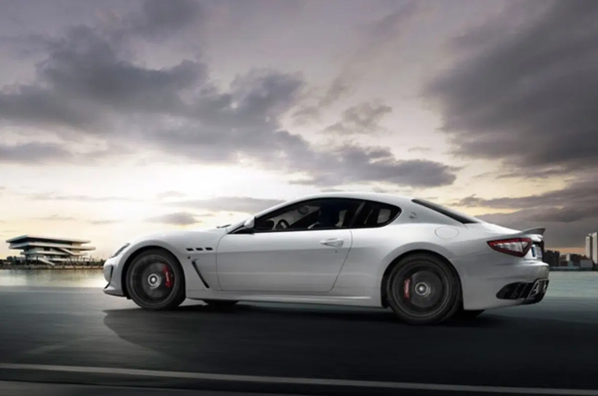 Maserati GranTurismo MC Stradale: quanto costa (6)