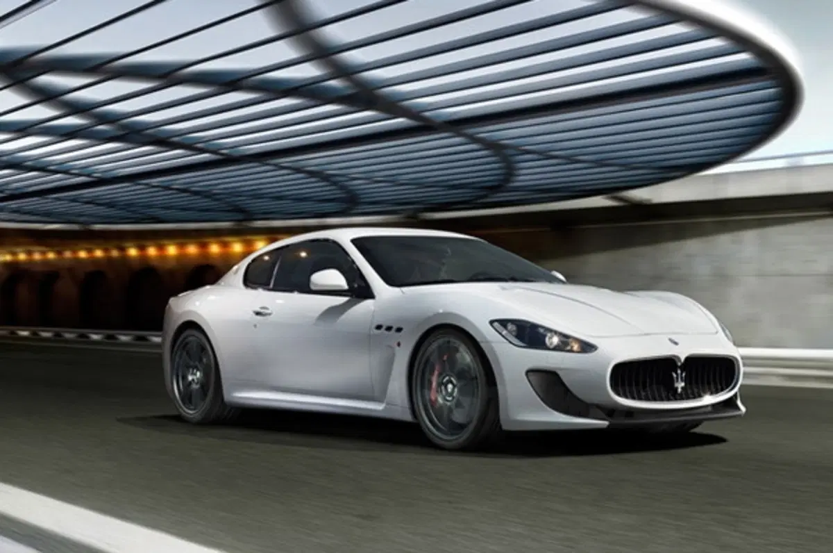 Maserati GranTurismo MC Stradale: quanto costa (7)