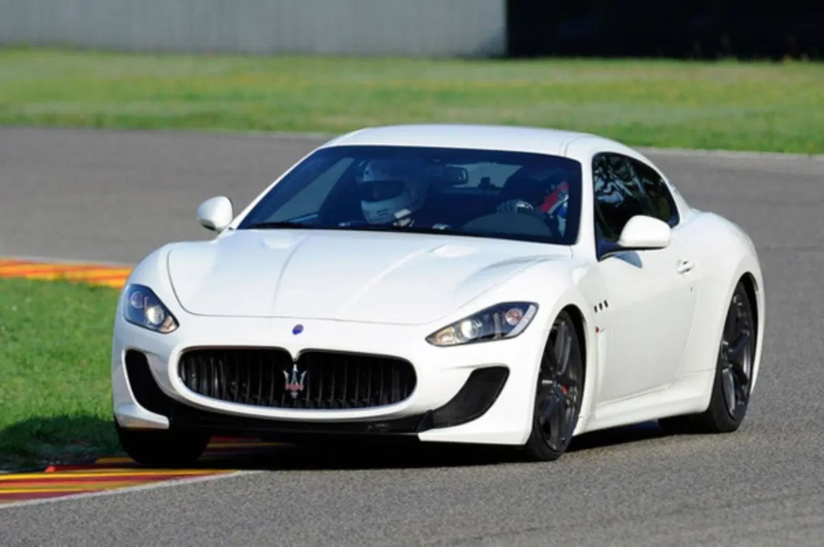 Maserati GranTurismo MC Stradale: quanto costa (11)
