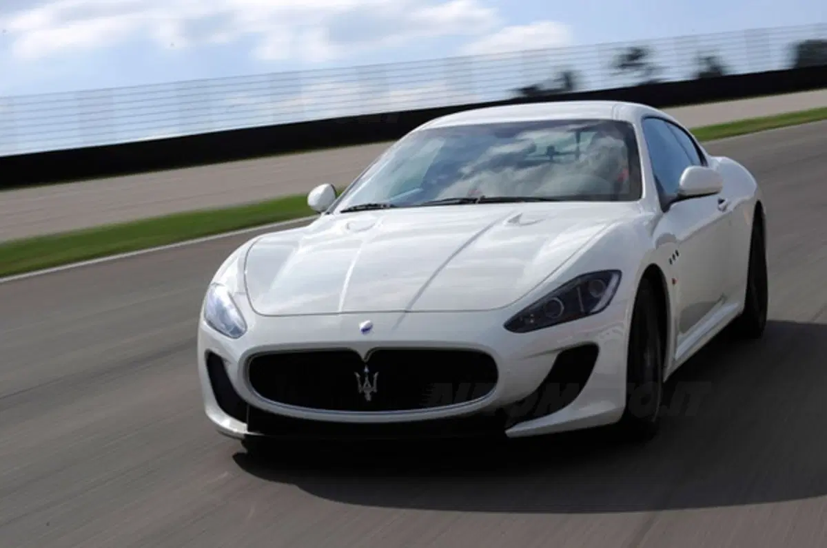 Maserati GranTurismo MC Stradale: quanto costa (13)