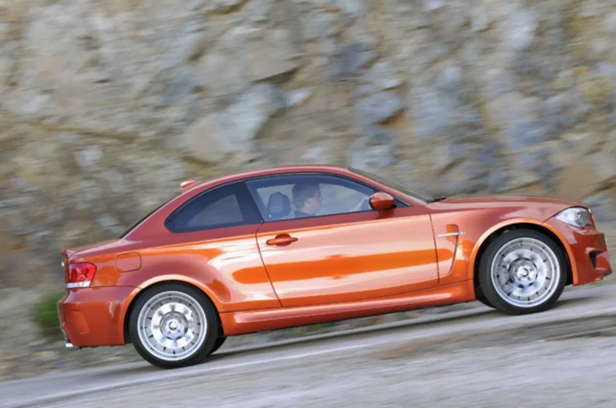 BMW Serie 1 M Coupè (2)