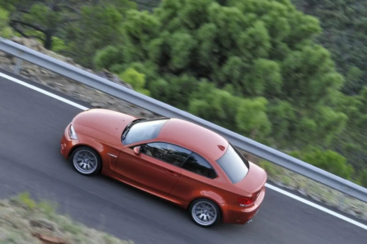 BMW Serie 1 M Coupè (11)