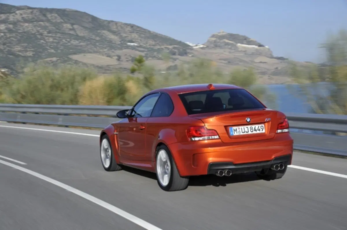 BMW Serie 1 M Coupè (12)