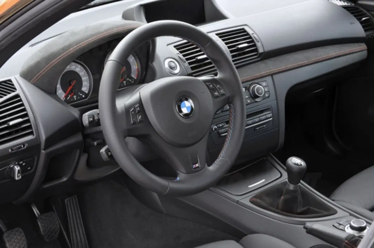 BMW Serie 1 M Coupè (33)