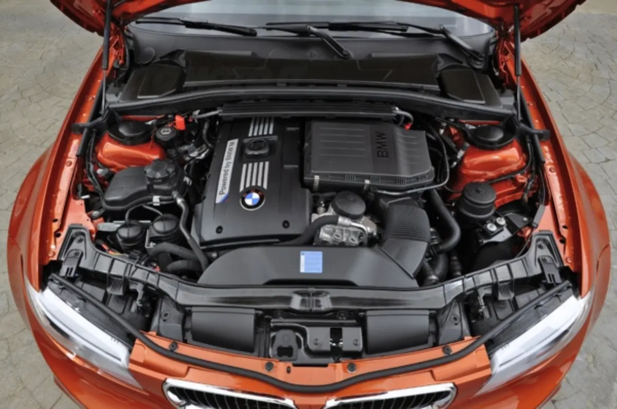 BMW Serie 1 M Coupè (36)