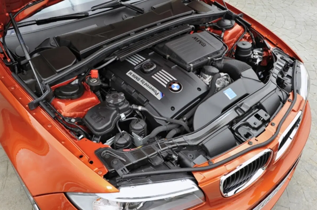 BMW Serie 1 M Coupè (40)