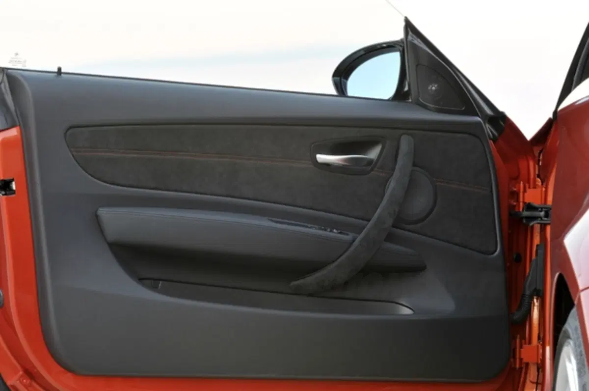 BMW Serie 1 M Coupè (50)
