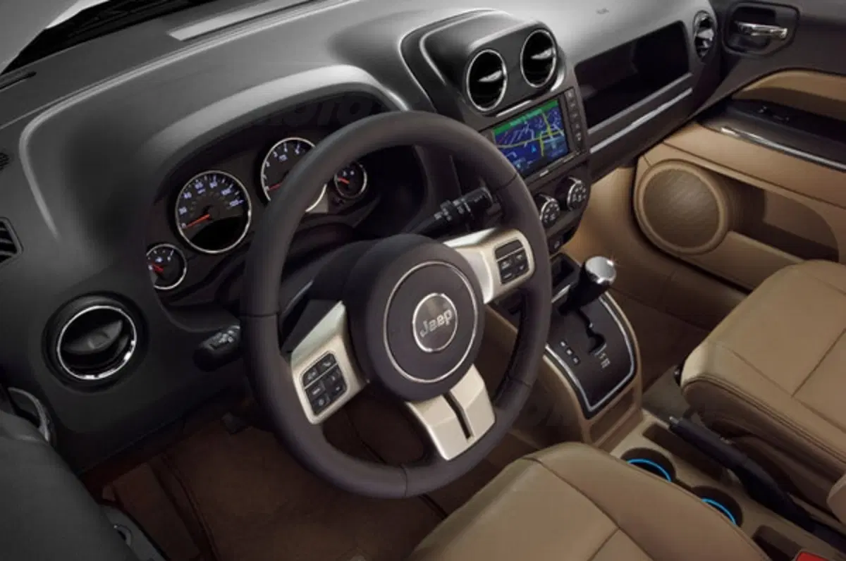 Jeep Compass restyling (13)