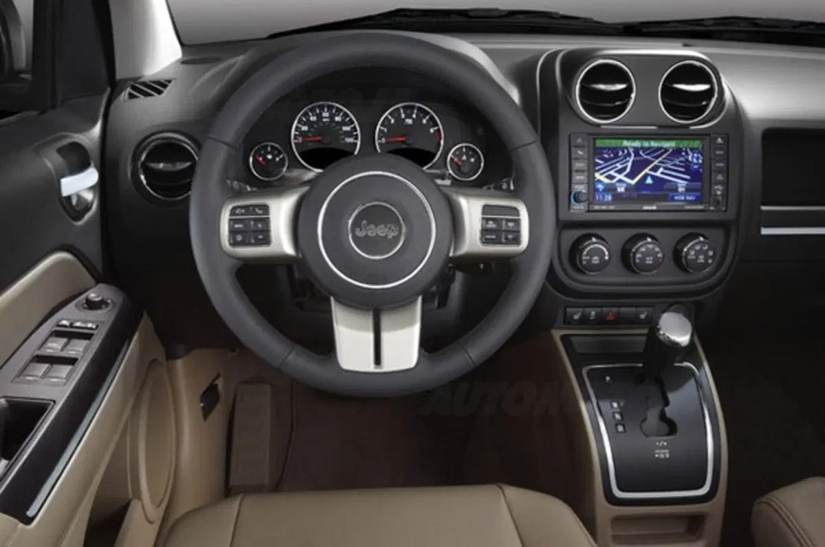 Jeep Compass restyling (15)