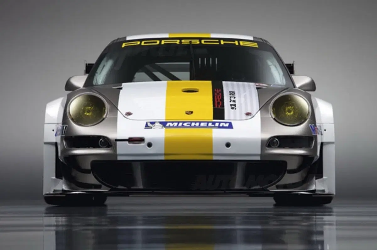 Porsche 911 GT3 RSR 2011 (6)