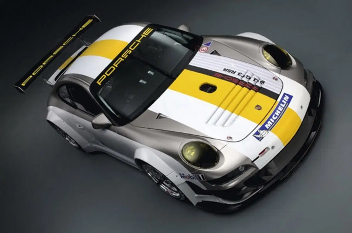 Porsche 911 GT3 RSR 2011 (7)