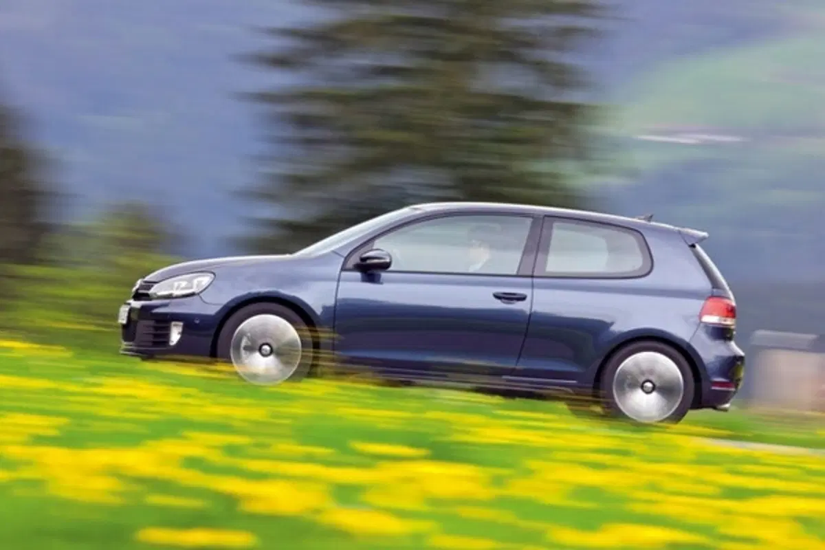 Volkswagen Golf: in arrivo due nuovi allestimenti (3)
