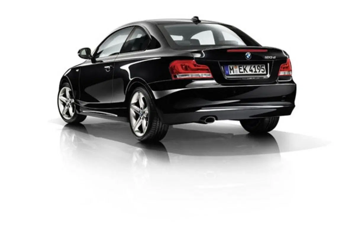 BMW Serie 1 Coupè M.Y. 2011 (13)