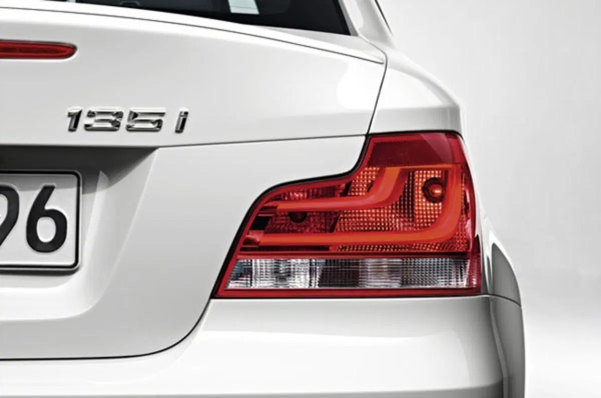BMW Serie 1 Coupè M.Y. 2011 (15)