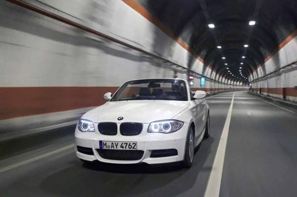 BMW Serie 1 Cabrio M.Y. 2011 (2)