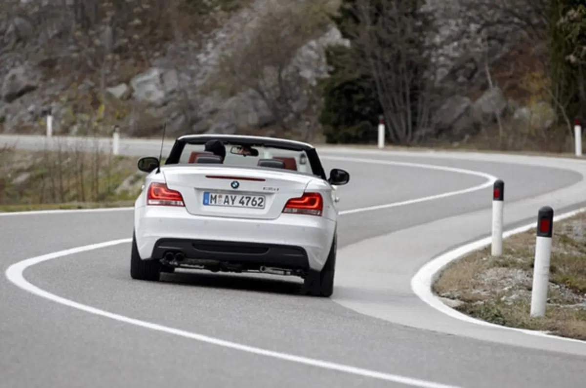 BMW Serie 1 Cabrio M.Y. 2011 (3)